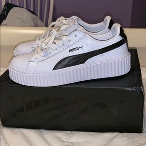 White Puma Sneakers (brand new!)